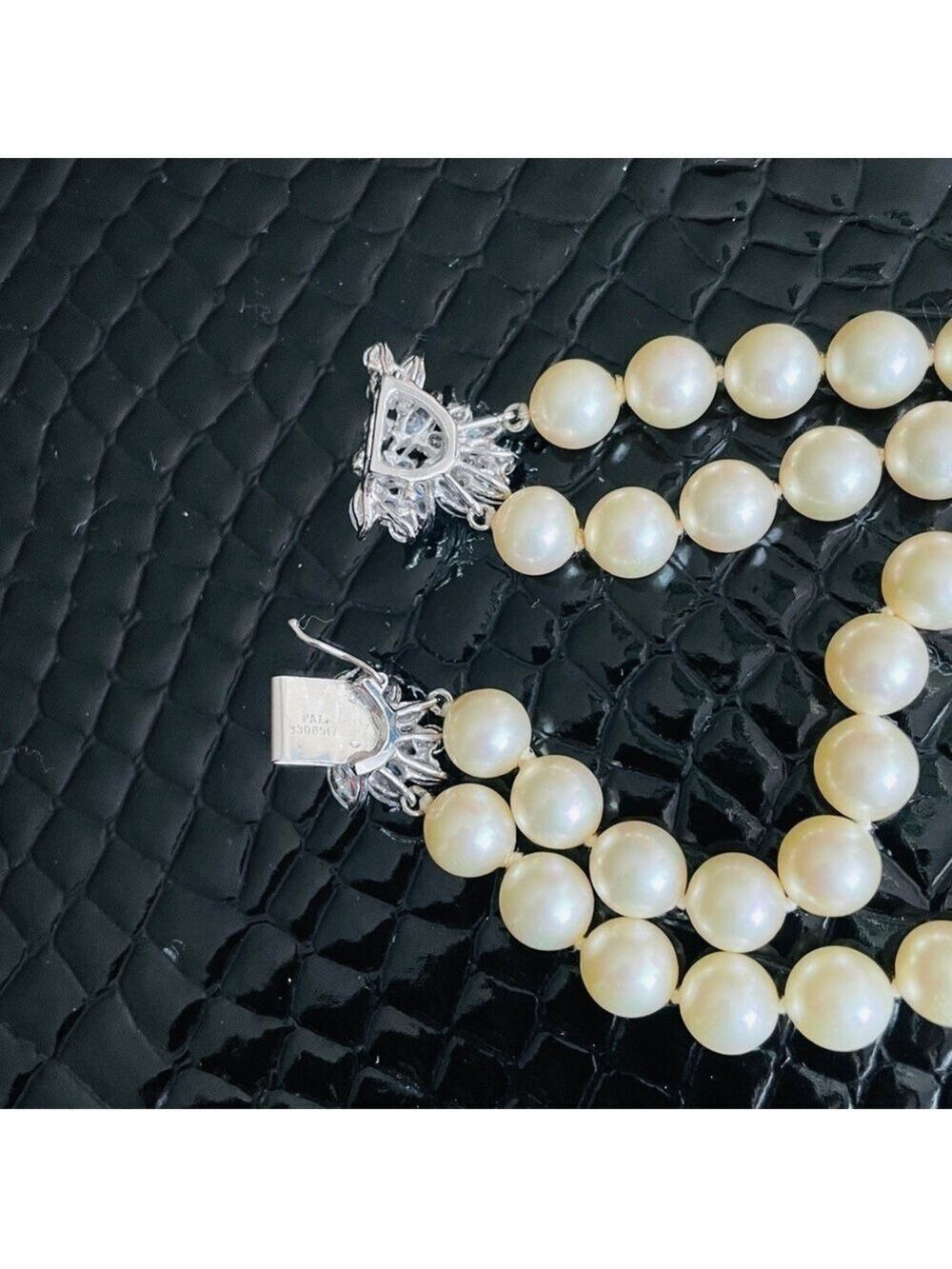 Vintage Fantasia By DeSerio Double Strand Simulated Pearl Necklace With … - Picture 6 of 15